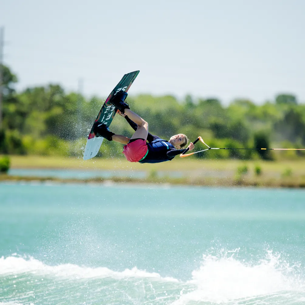 2025 Ronix Rise - Air Core 3 - SF Wakeboard