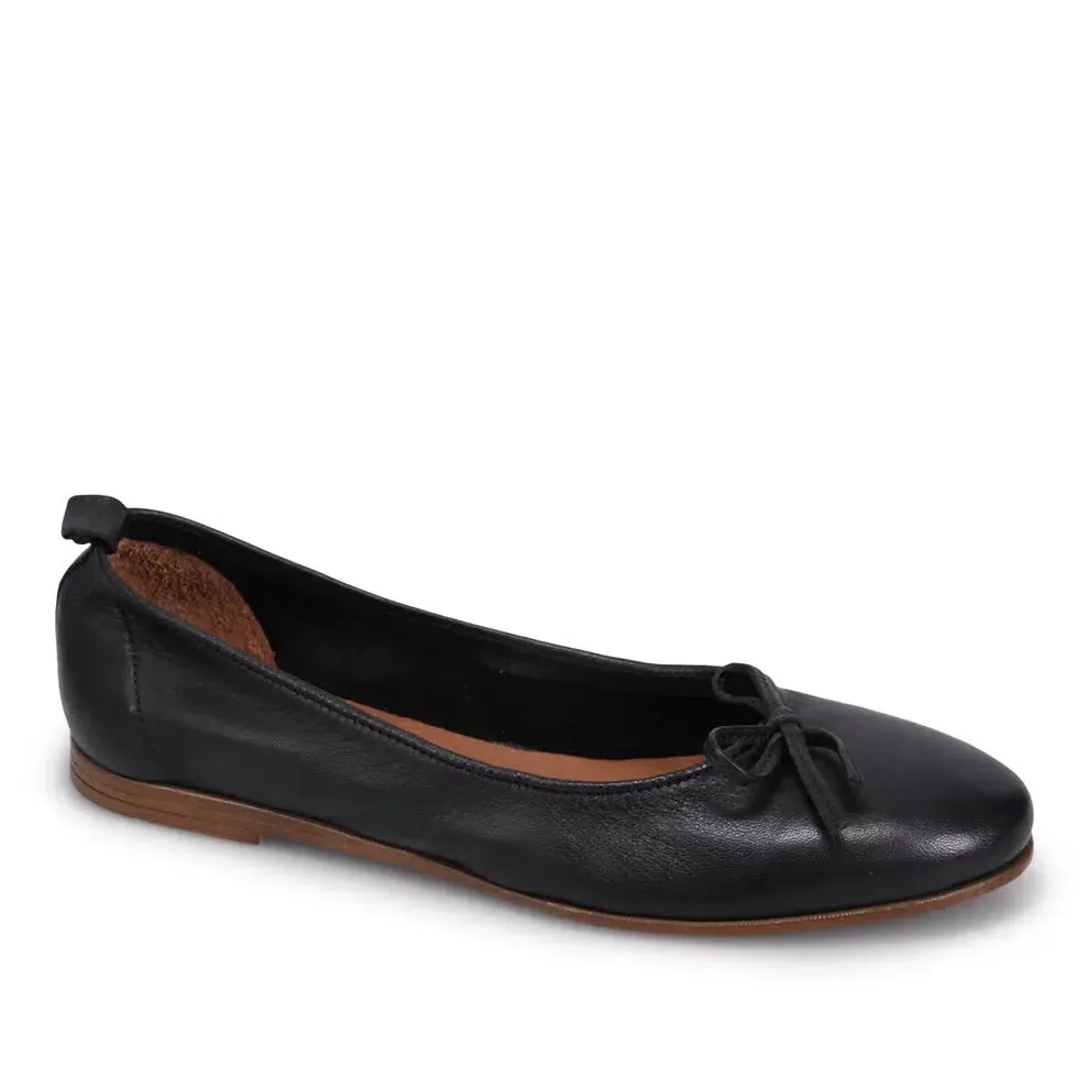 BALLET FLAT