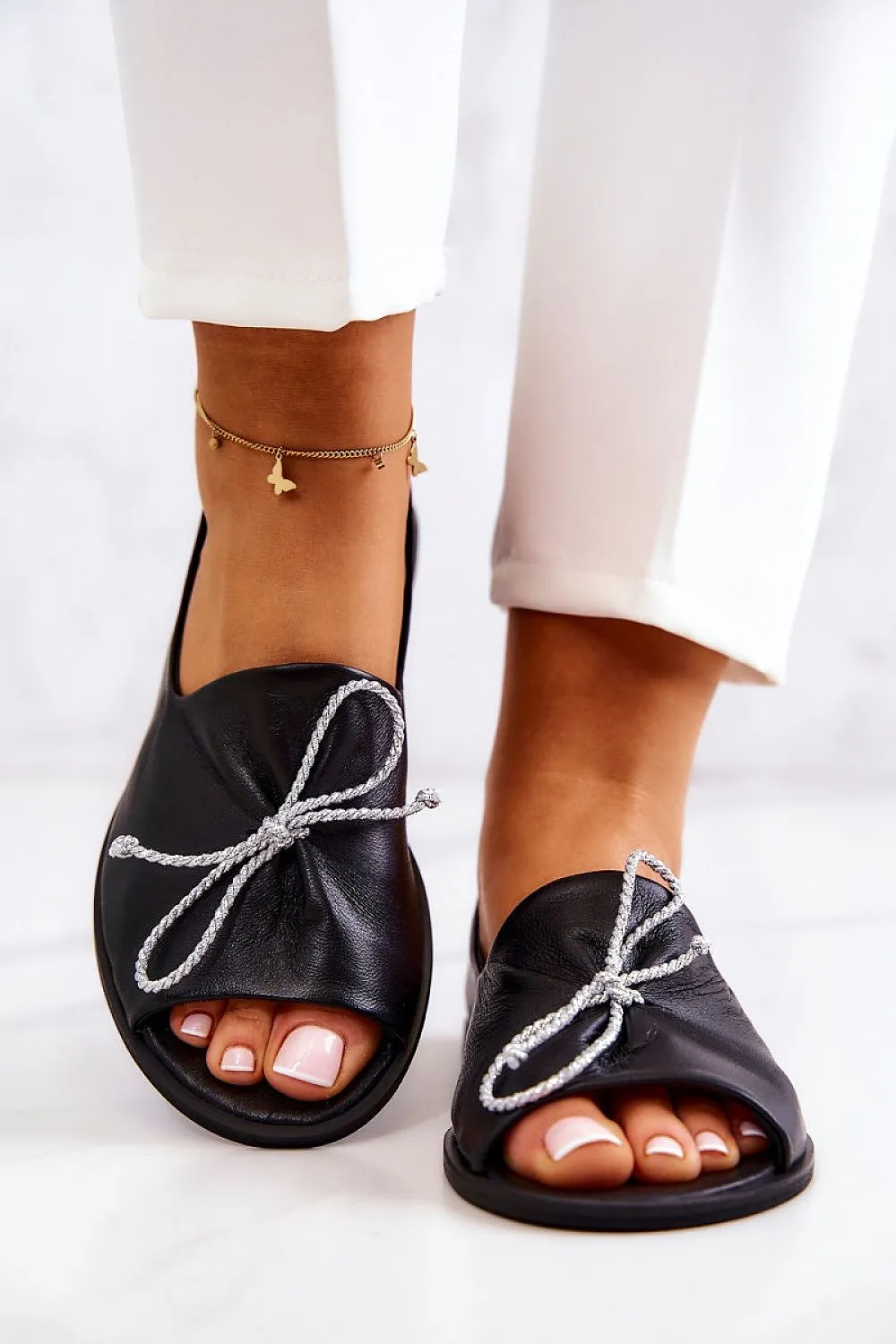 Ballet flats