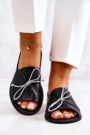 Ballet flats