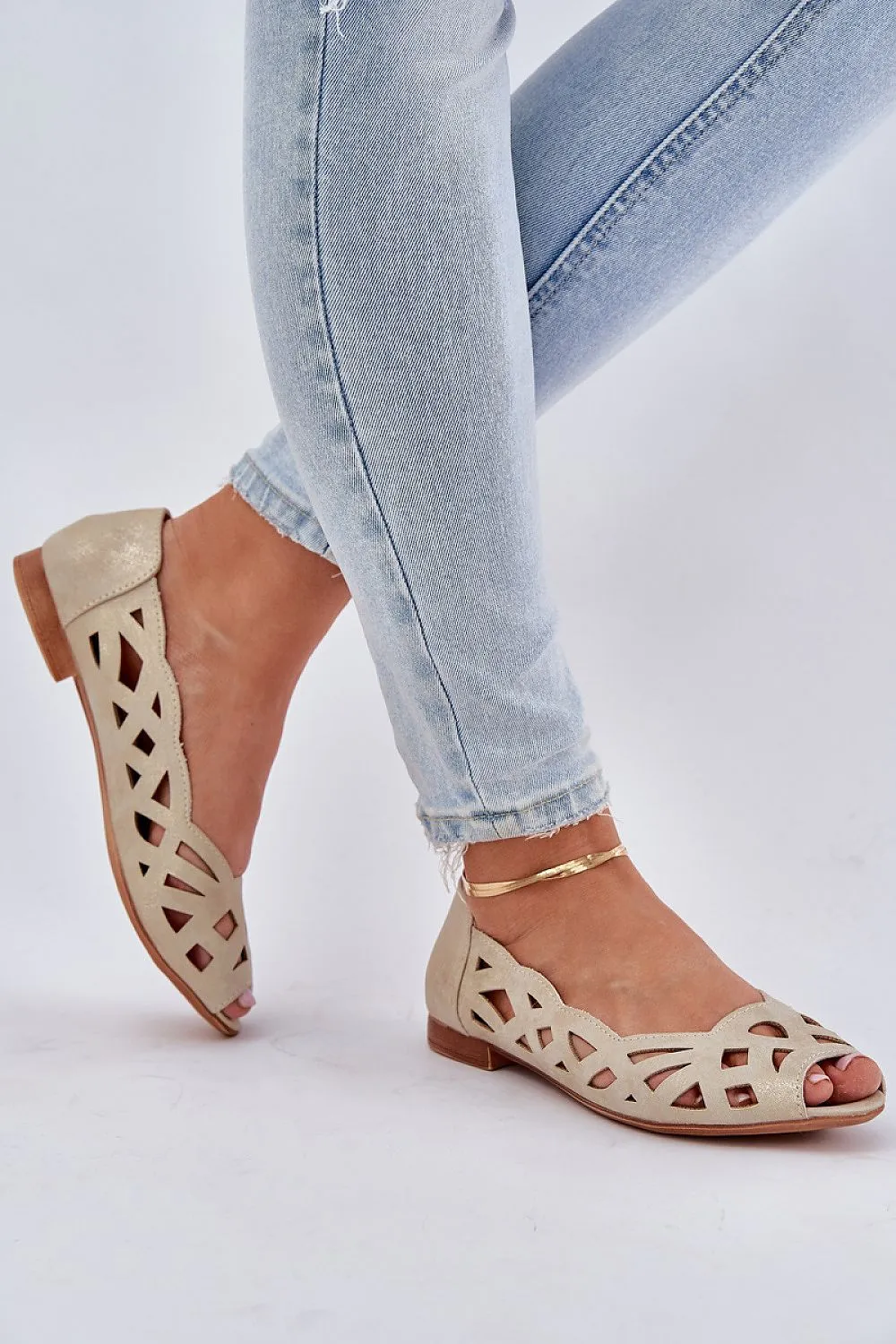 Ballet flats