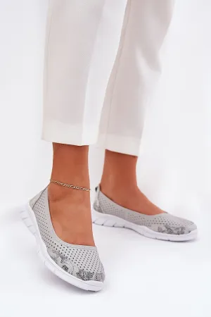 Ballet flats