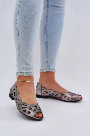 Ballet flats