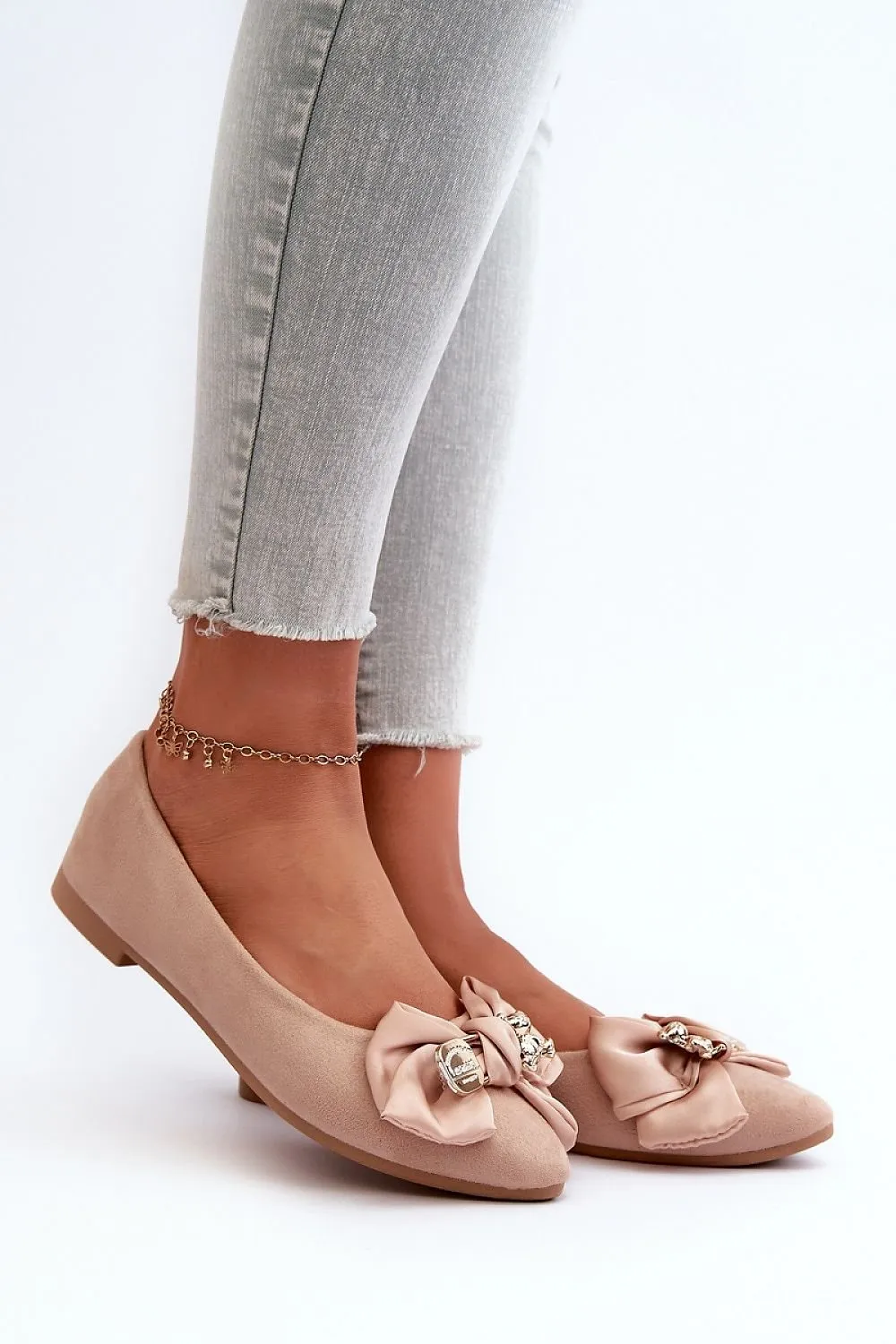 Ballet flats