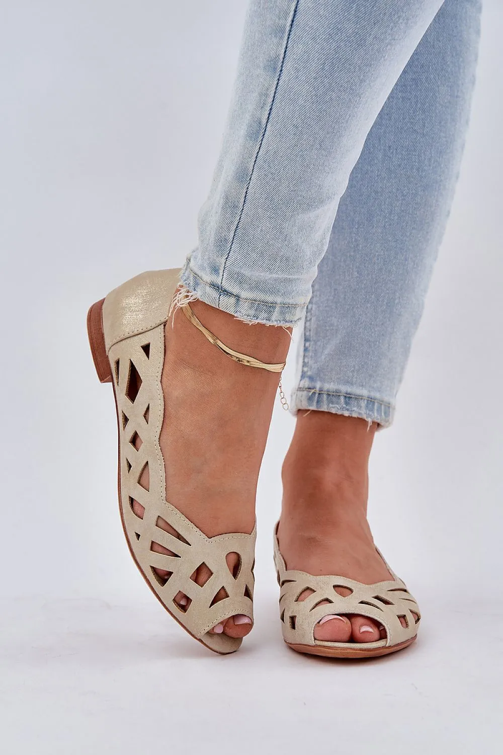 Ballet flats