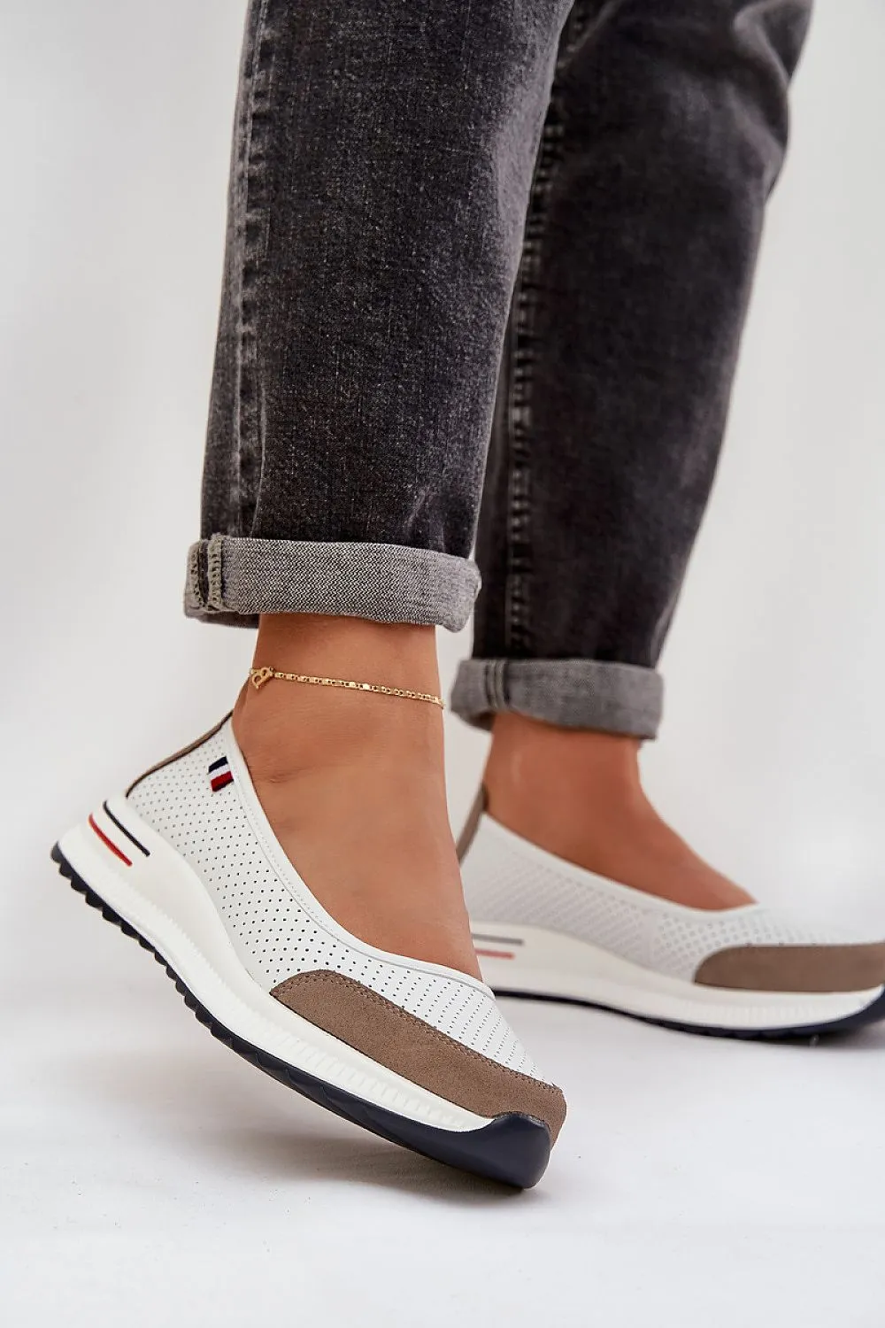 Ballet flats