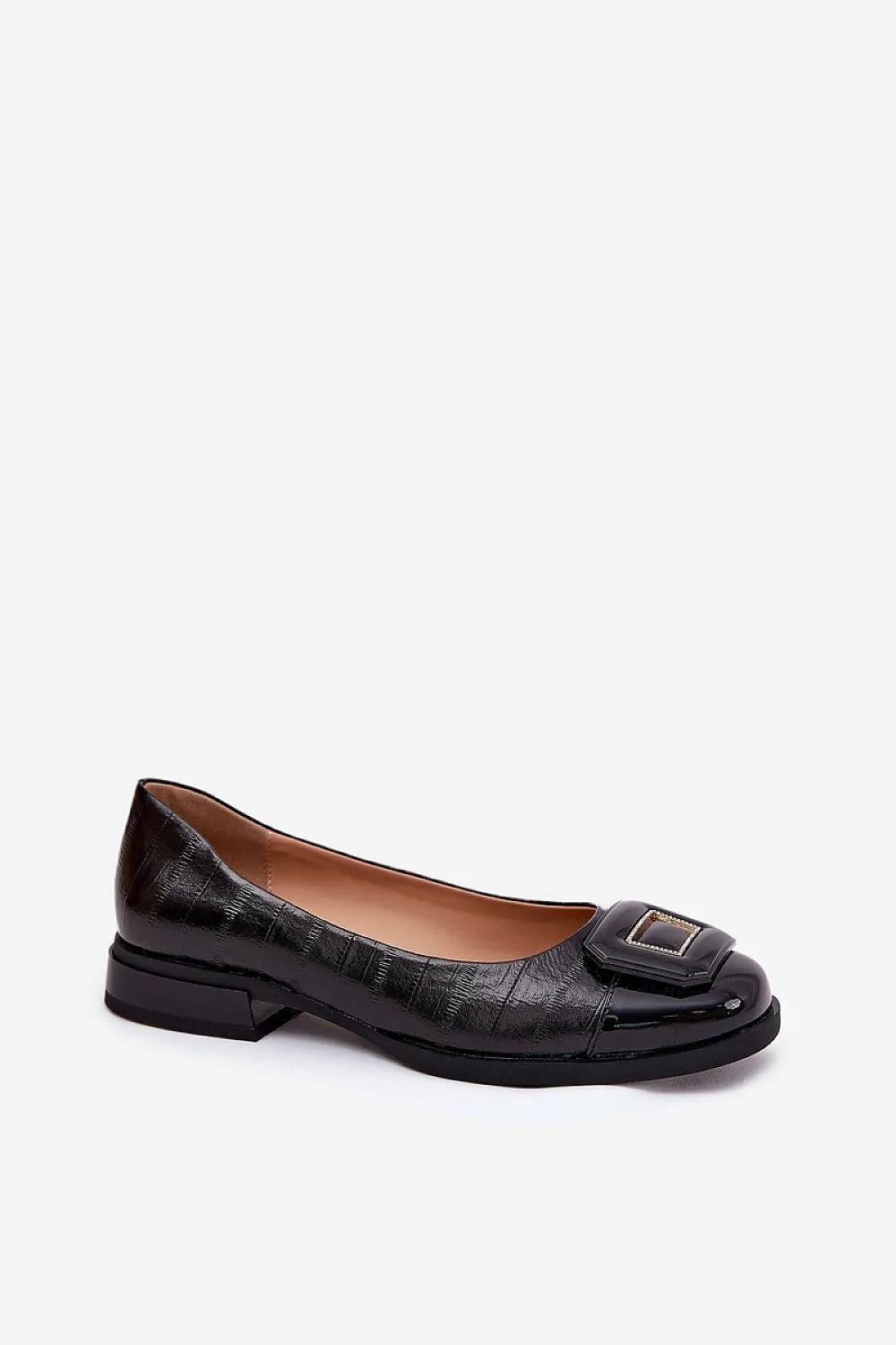 Ballet flats