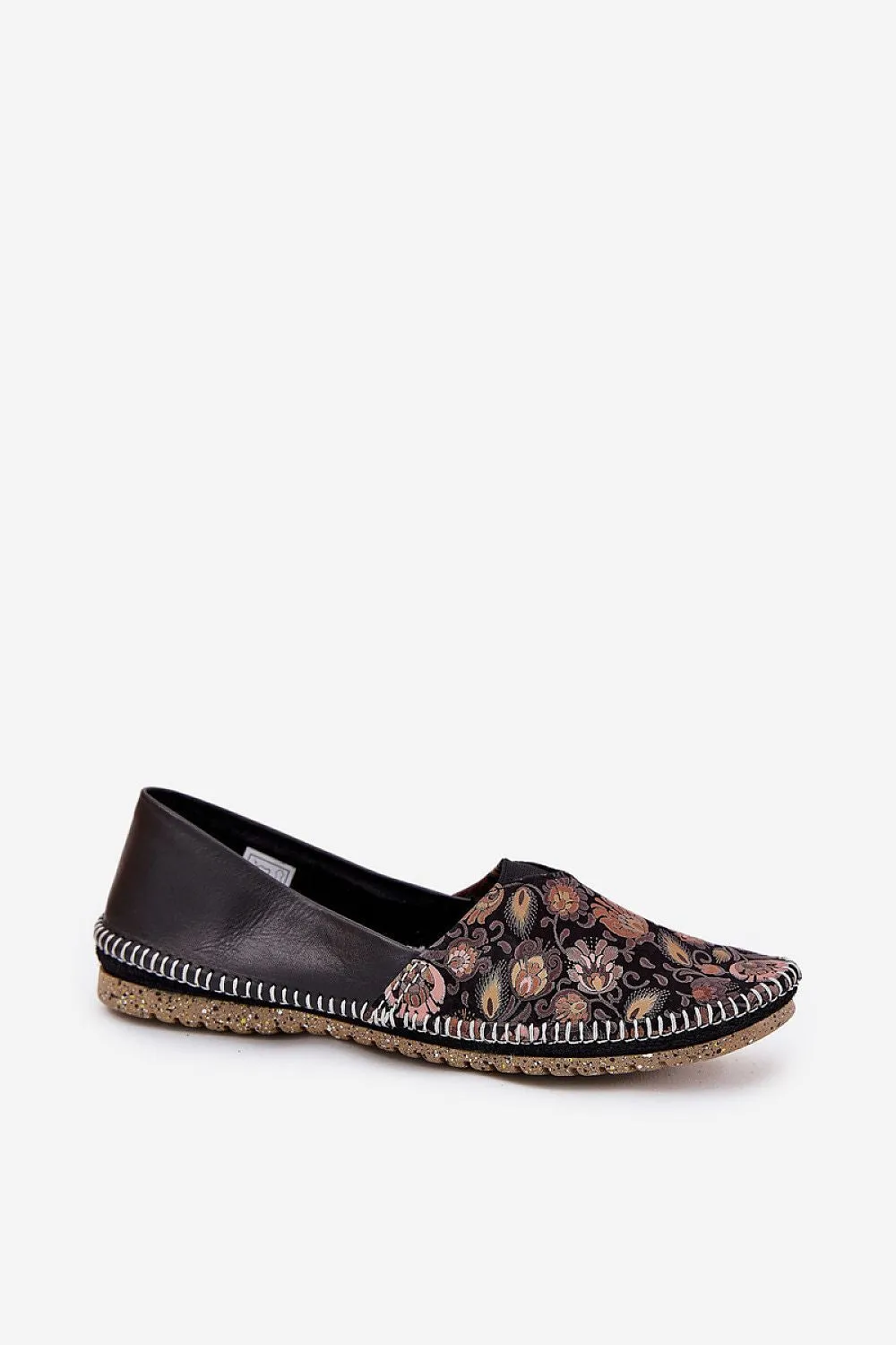 Ballet flats