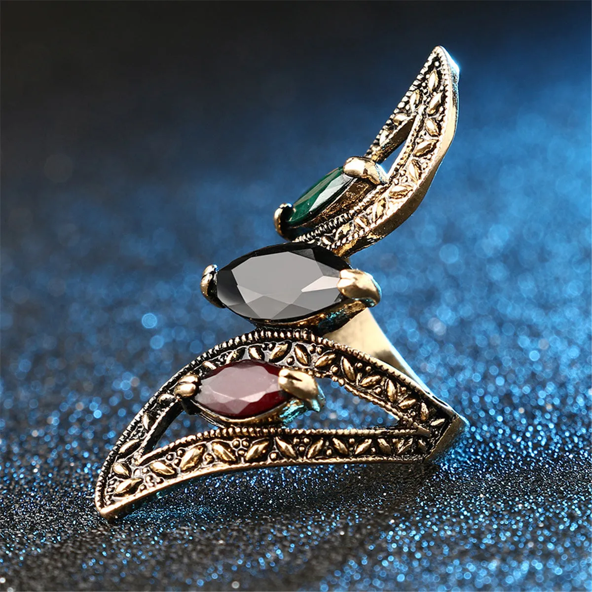 Burgundy & Green Pear Leaves Band Ring