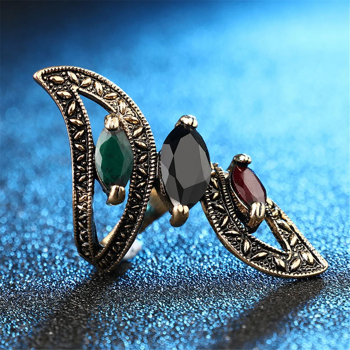 Burgundy & Green Pear Leaves Band Ring
