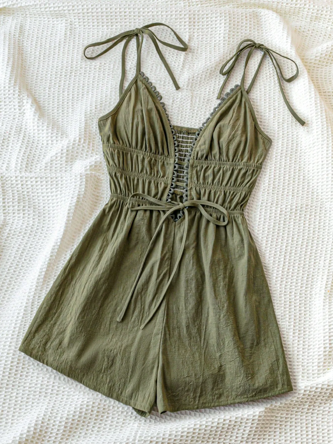 Cherry Vibes Mono Casual Verde Militar para Mujer en