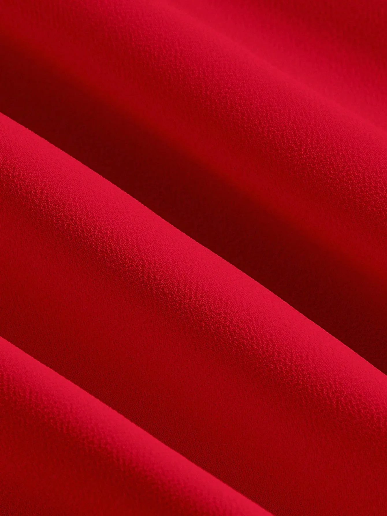 Cherry Vibes: Vestido Rojo de Tirantes para Citas Nocturnas