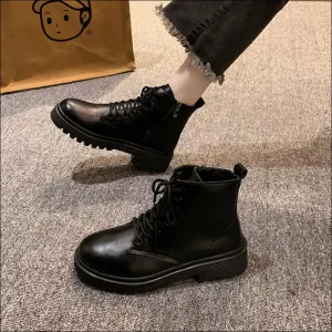 Chic Round-Toe Lace-Up Martin Boots