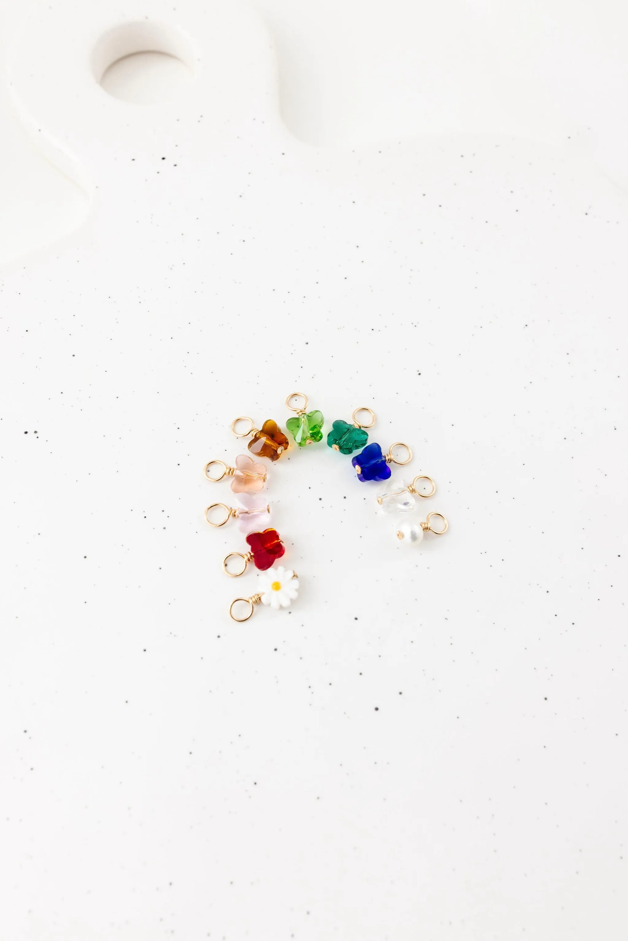 Daisy Charm (8MM)