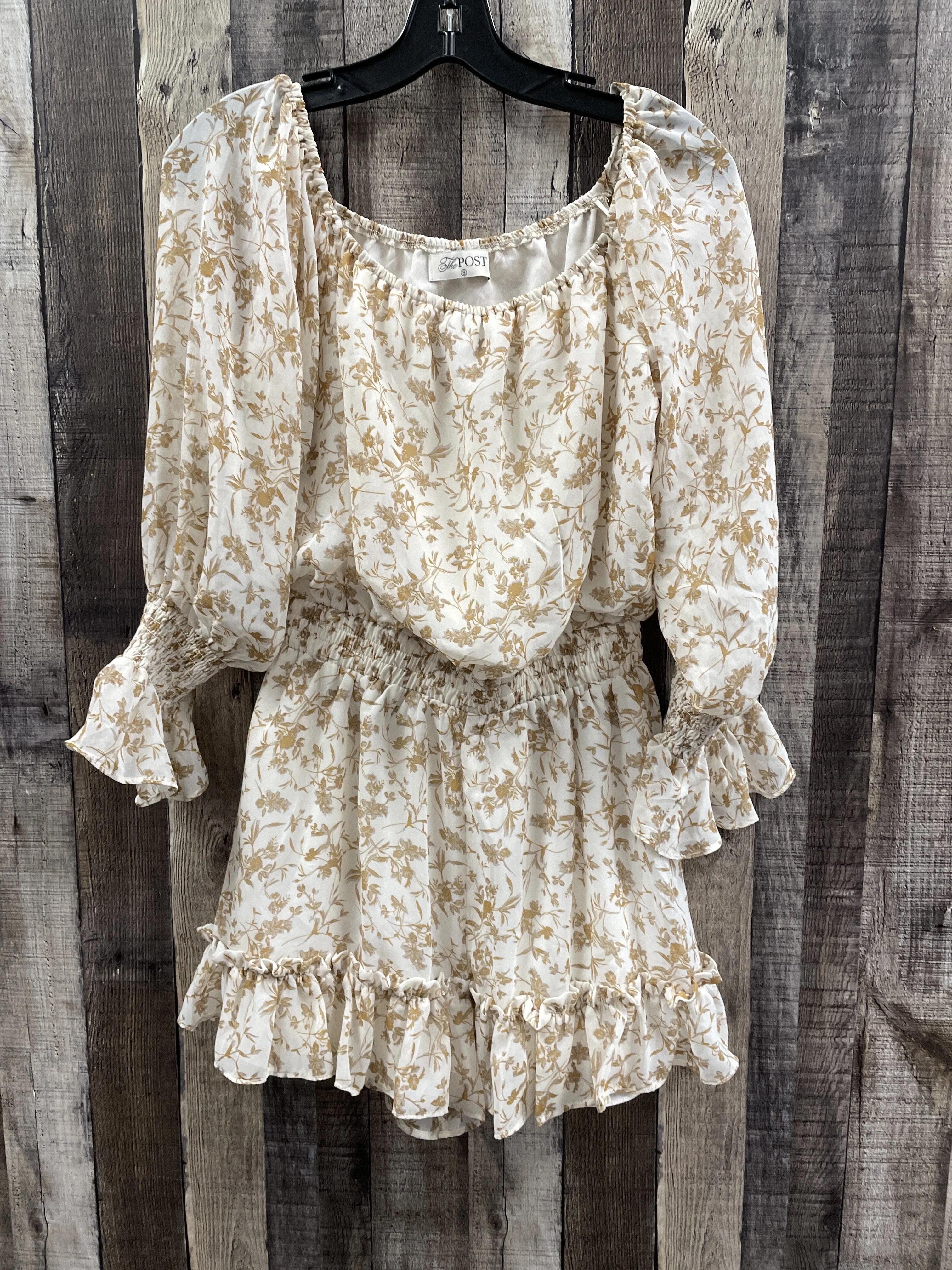 Dress Casual Short By Cme  Size: S