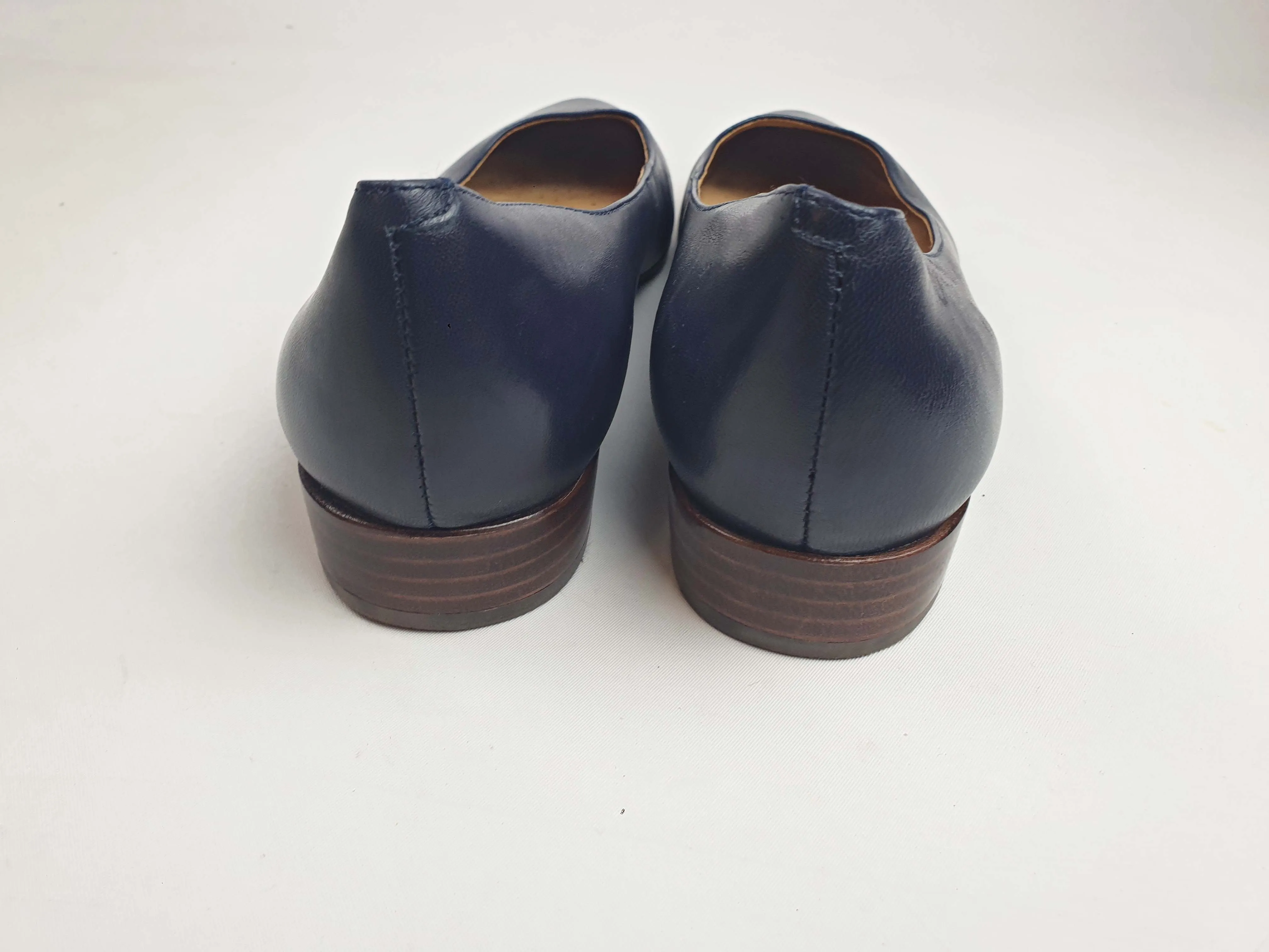 Gino Ventori deep navy leather flat shoes size 41