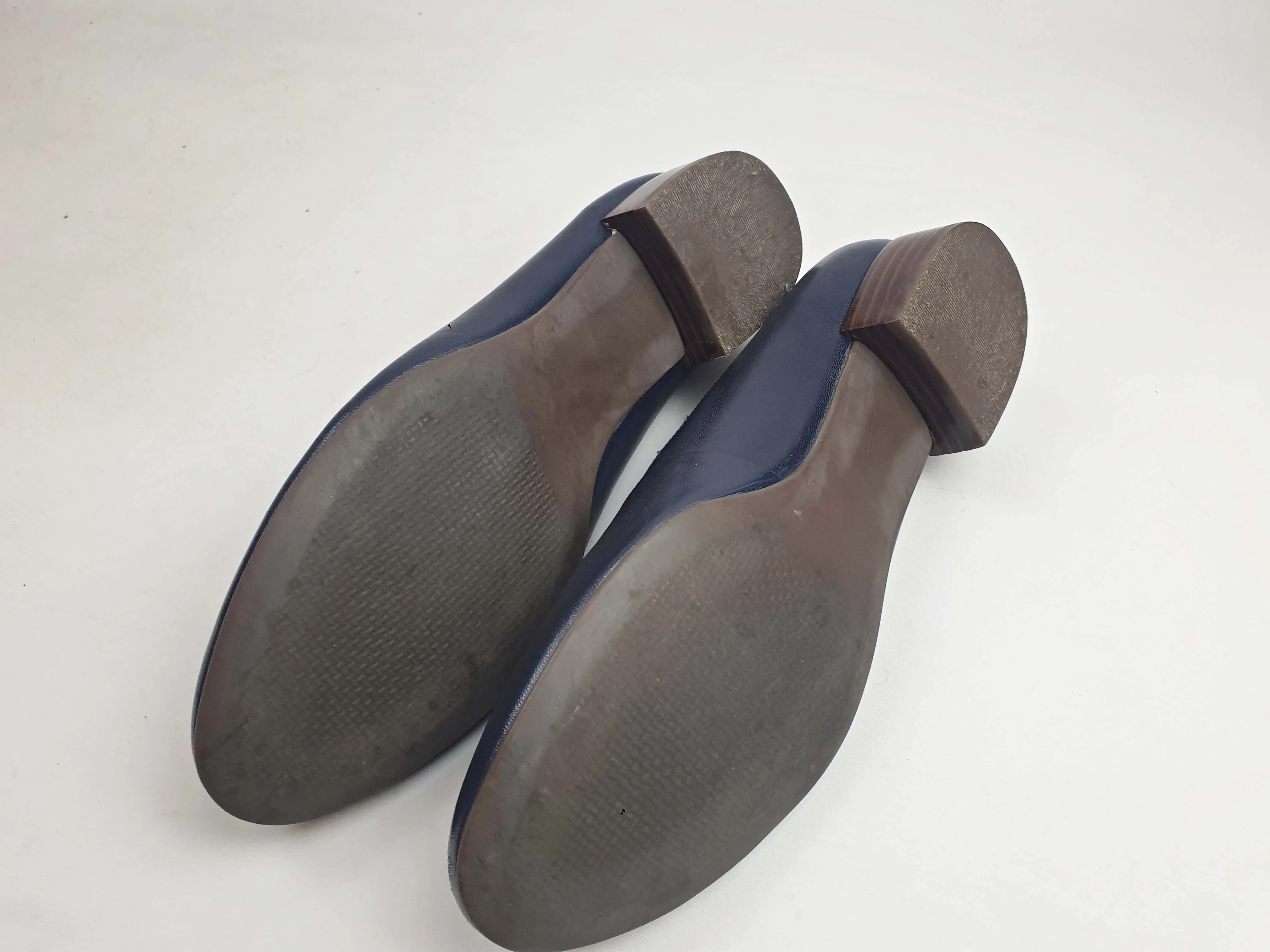 Gino Ventori deep navy leather flat shoes size 41