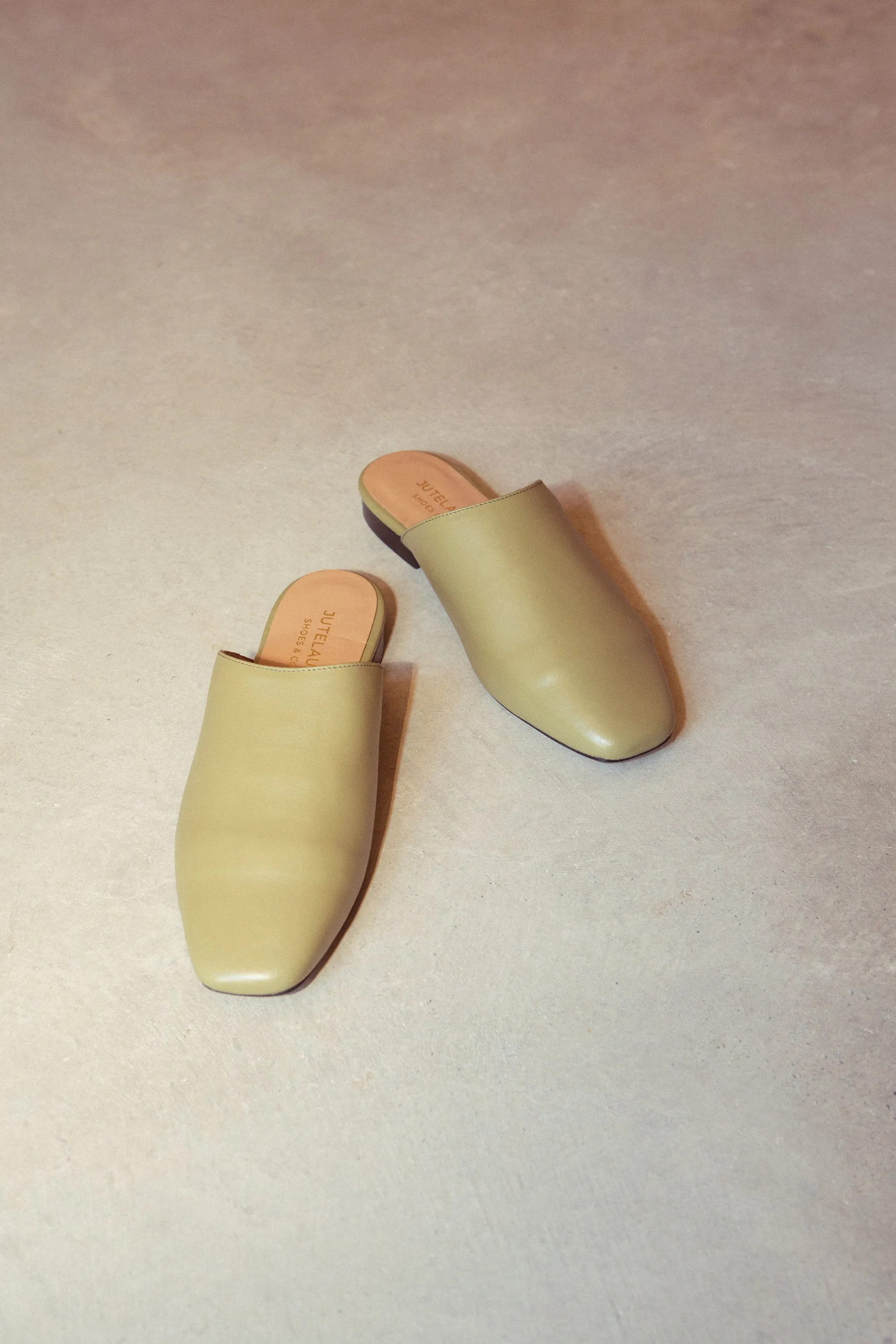 Greta Mule Olive