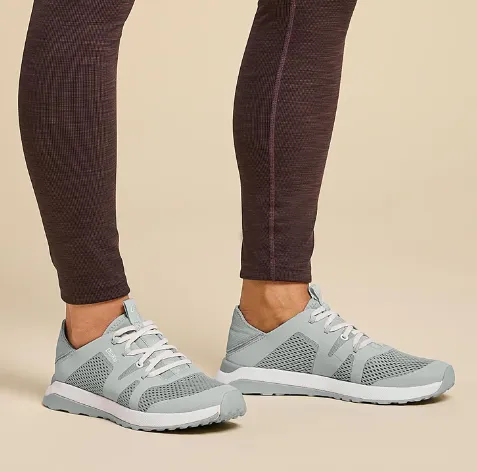 Huia - Pale Grey