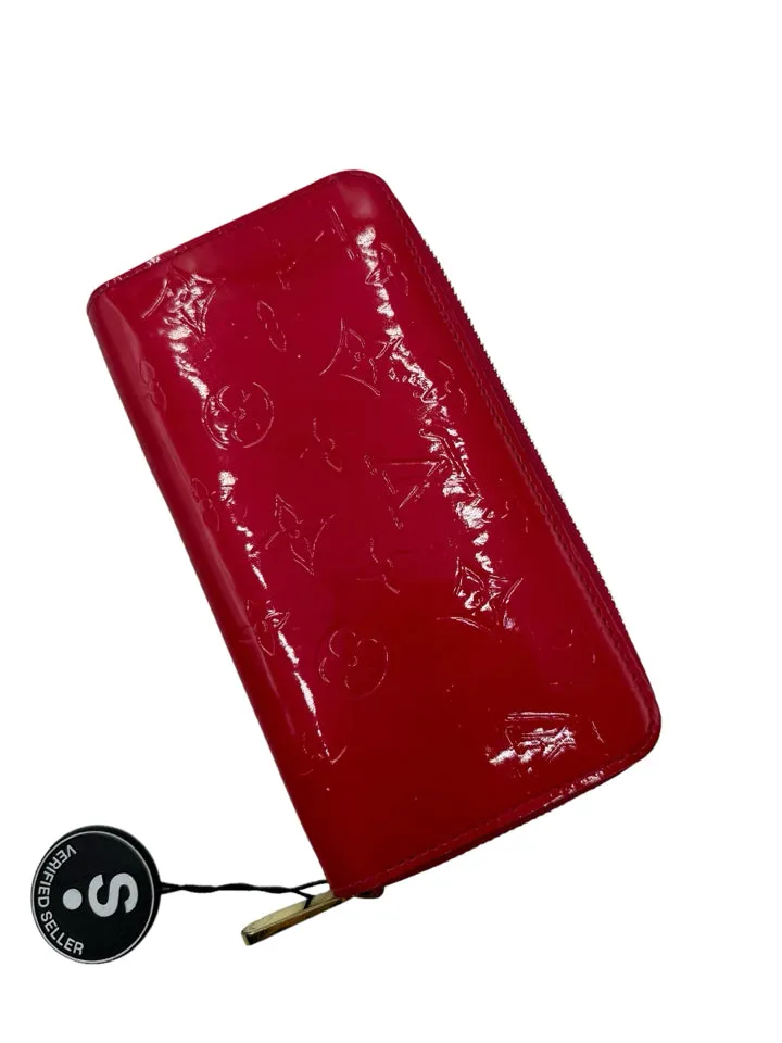 Louis Vuitton Pink Patent Leather Women's Wallet
