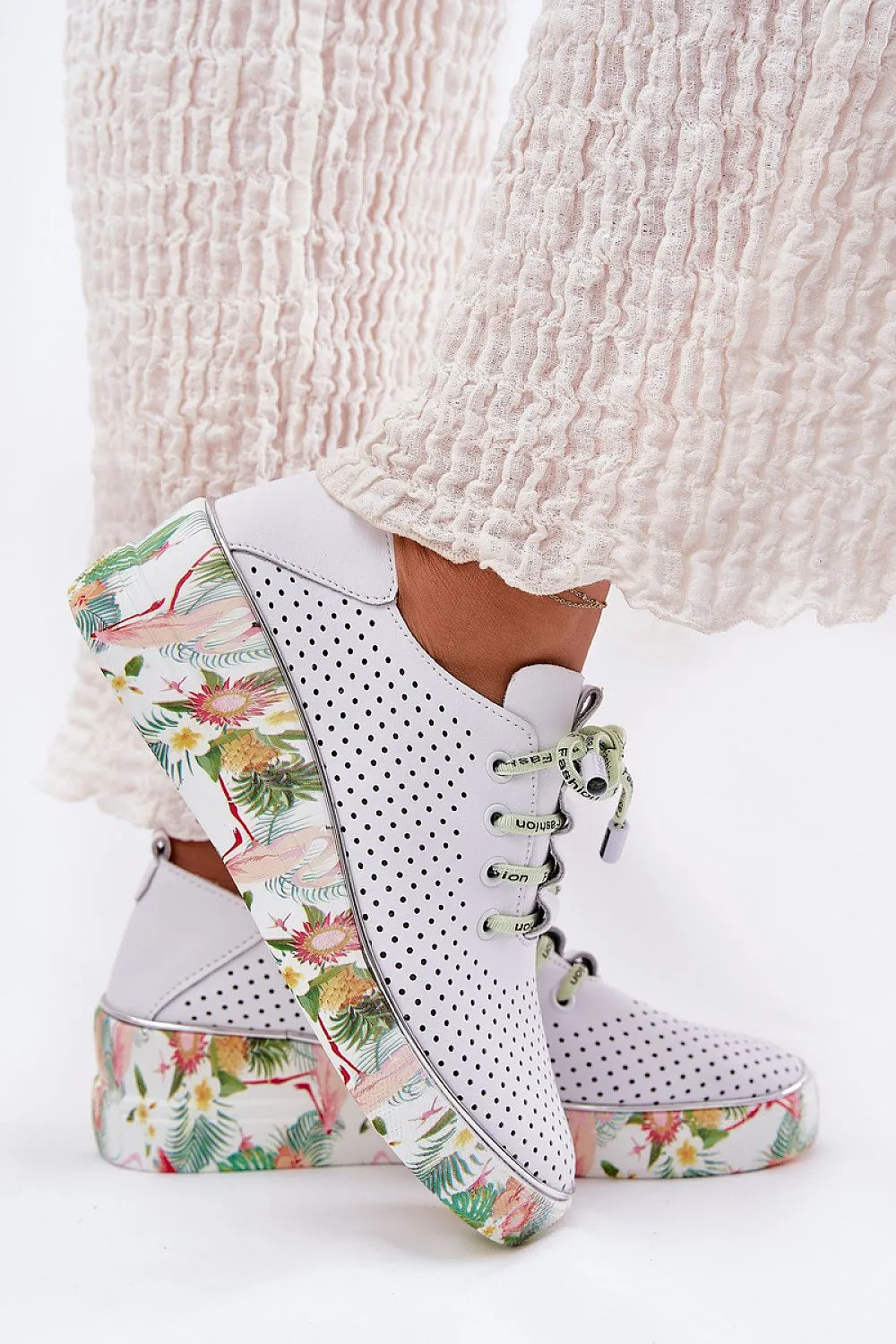Low Shoes