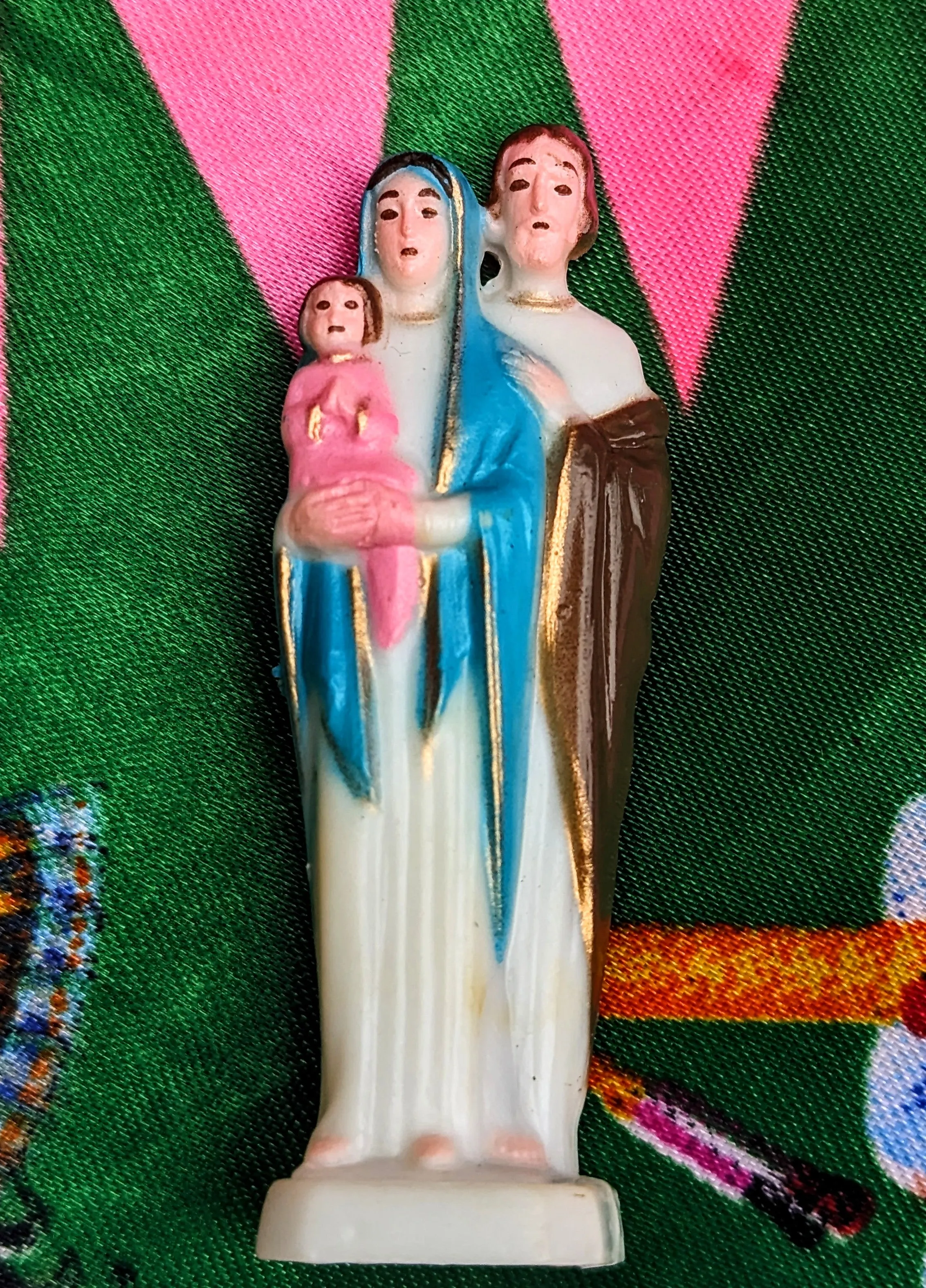 Mini religious statues