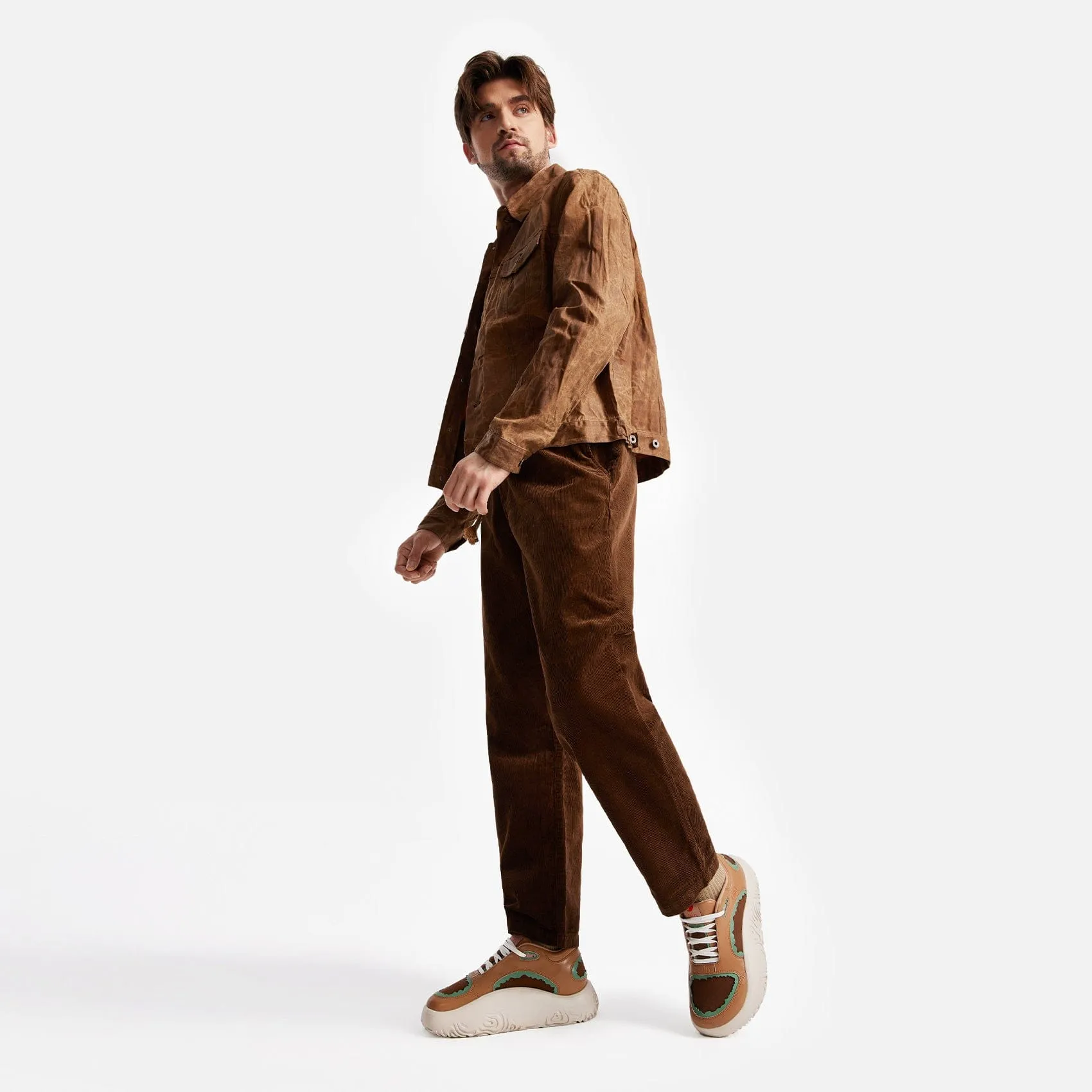 Oak Brown White Vigo V Men