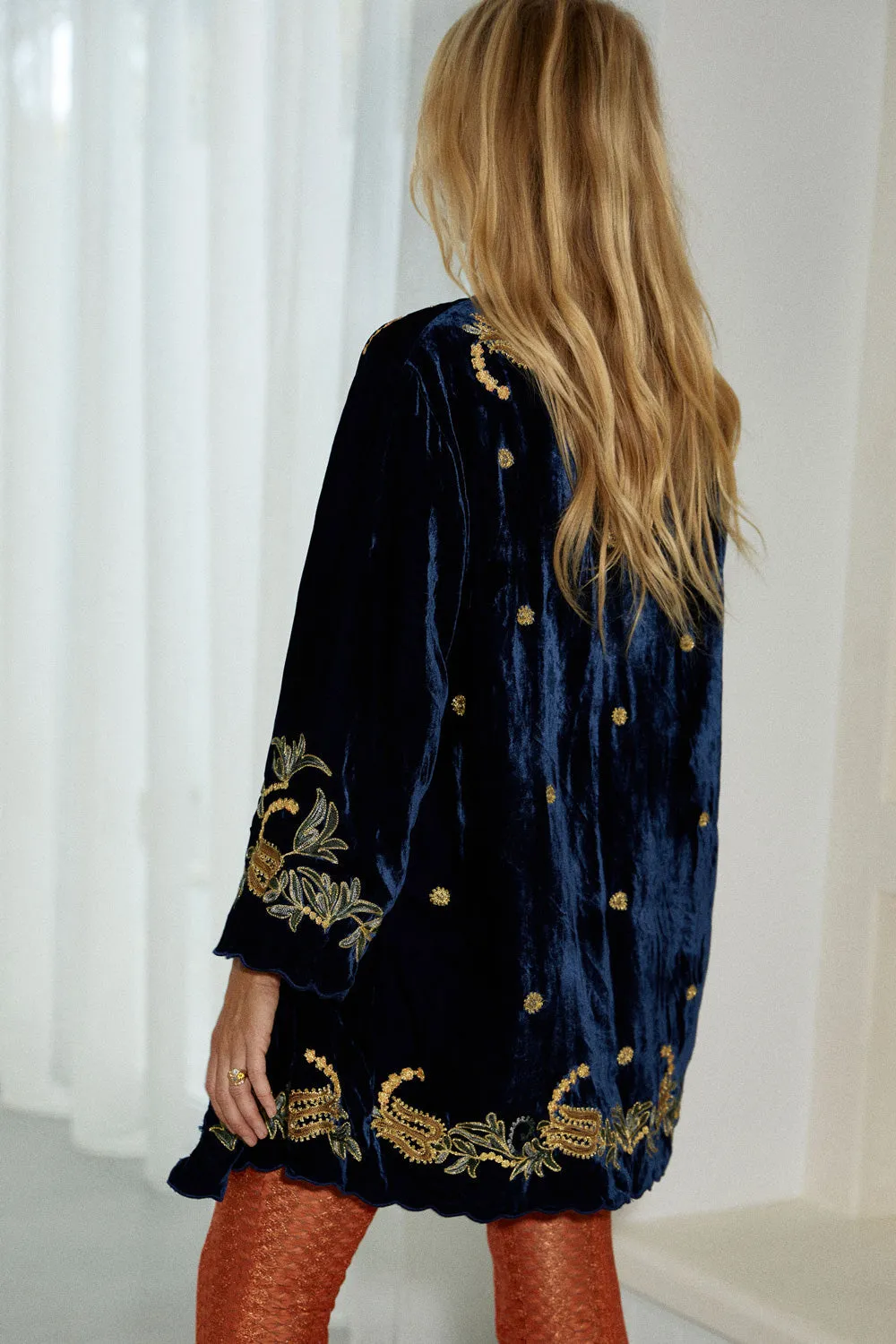 Proud Mary Silk Velvet And Embroidered Short Housecoat - Midnight