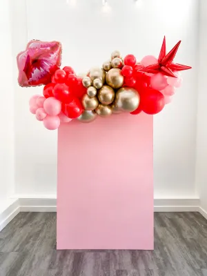 "Shut Up and Kiss Me" Grab and Go Garland