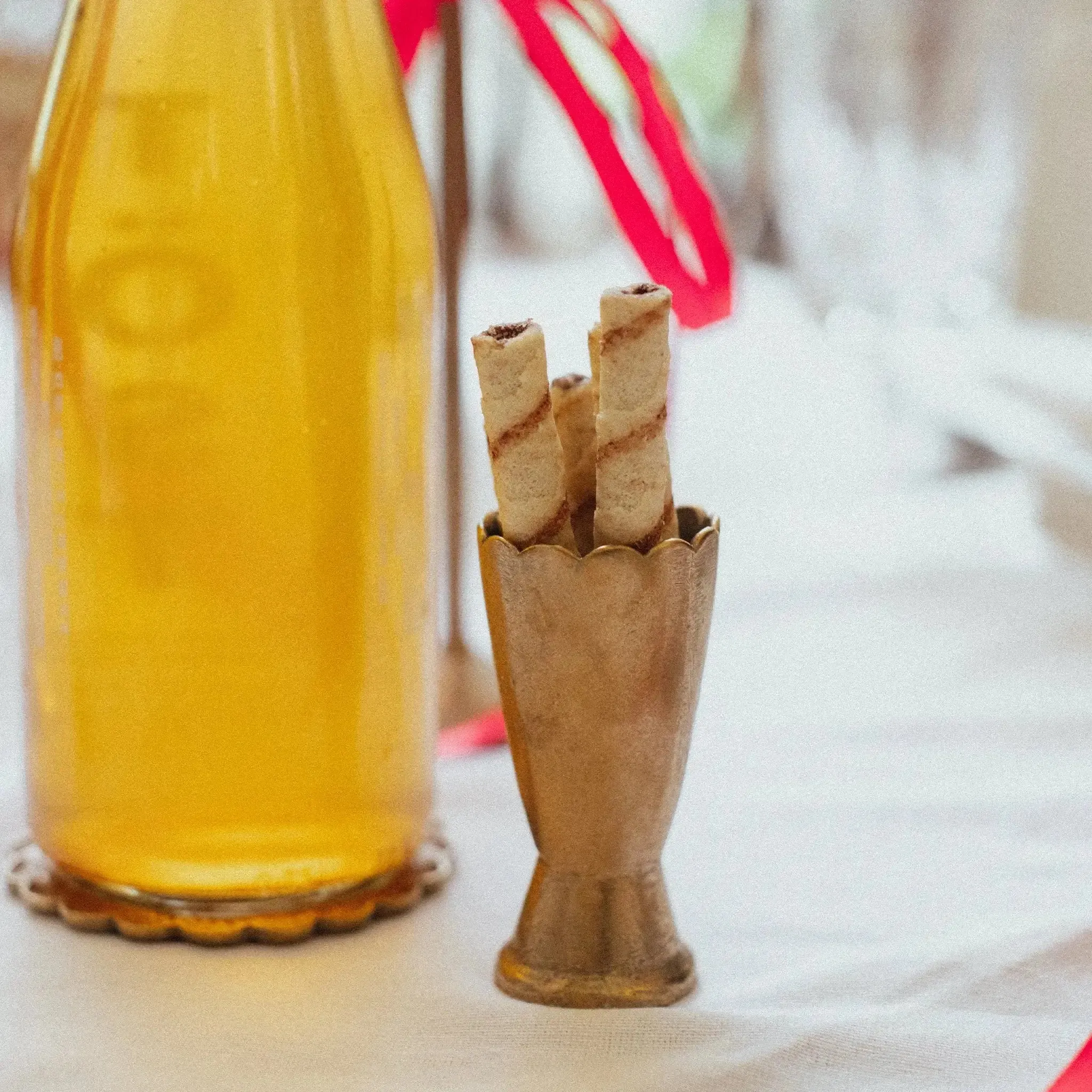 Scallop Bud Vase