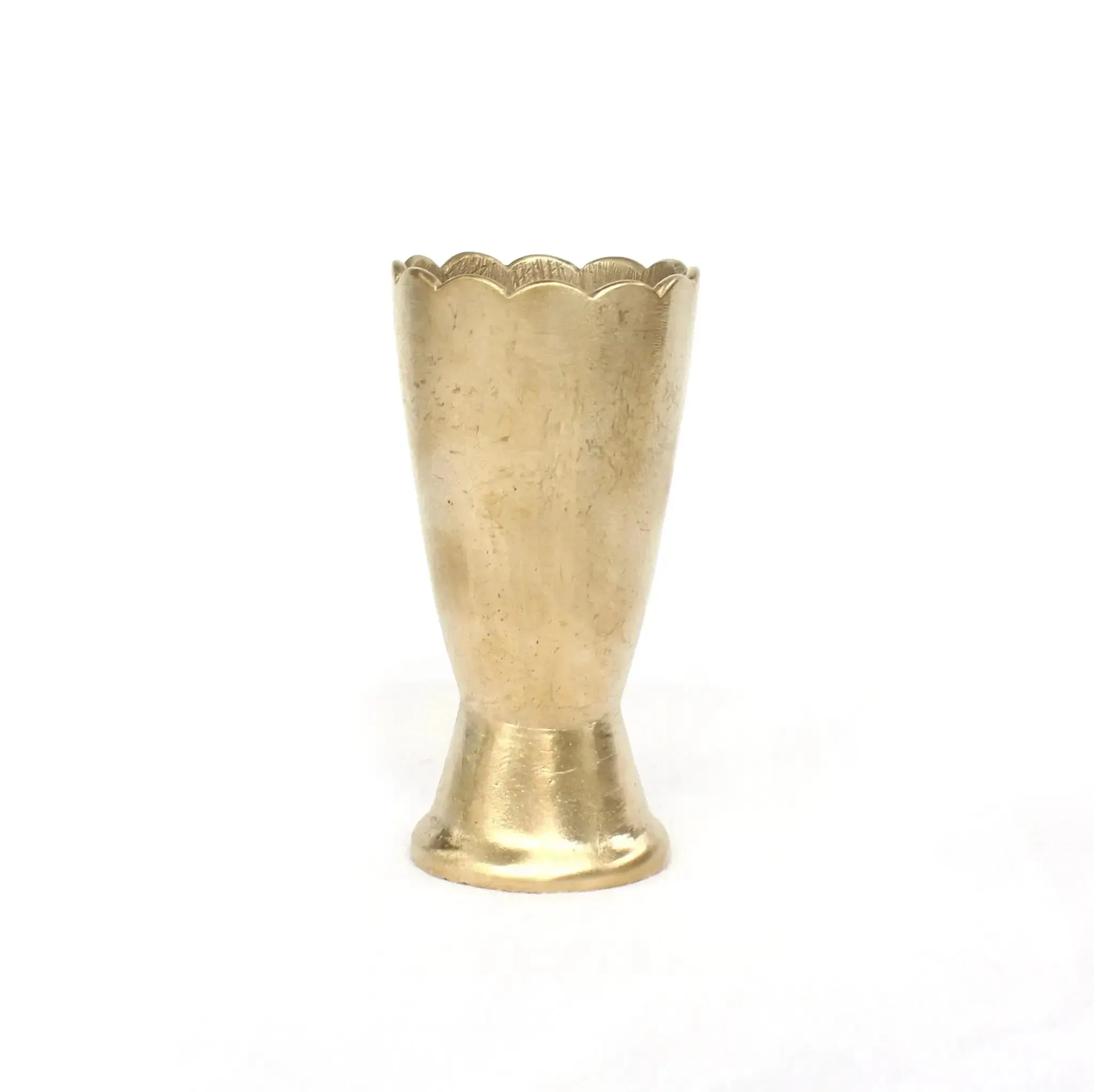 Scallop Bud Vase