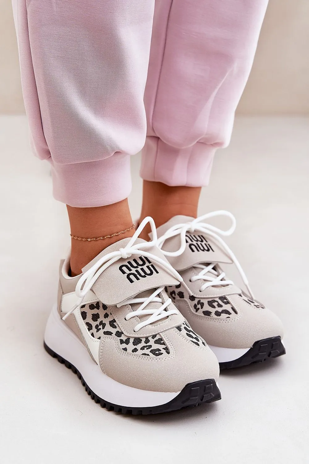 Sport Shoes