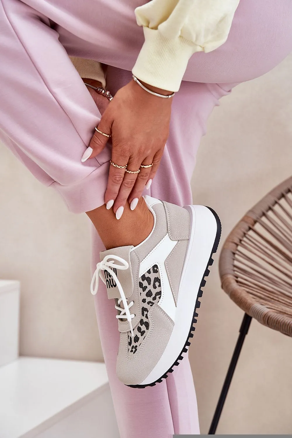 Sport Shoes