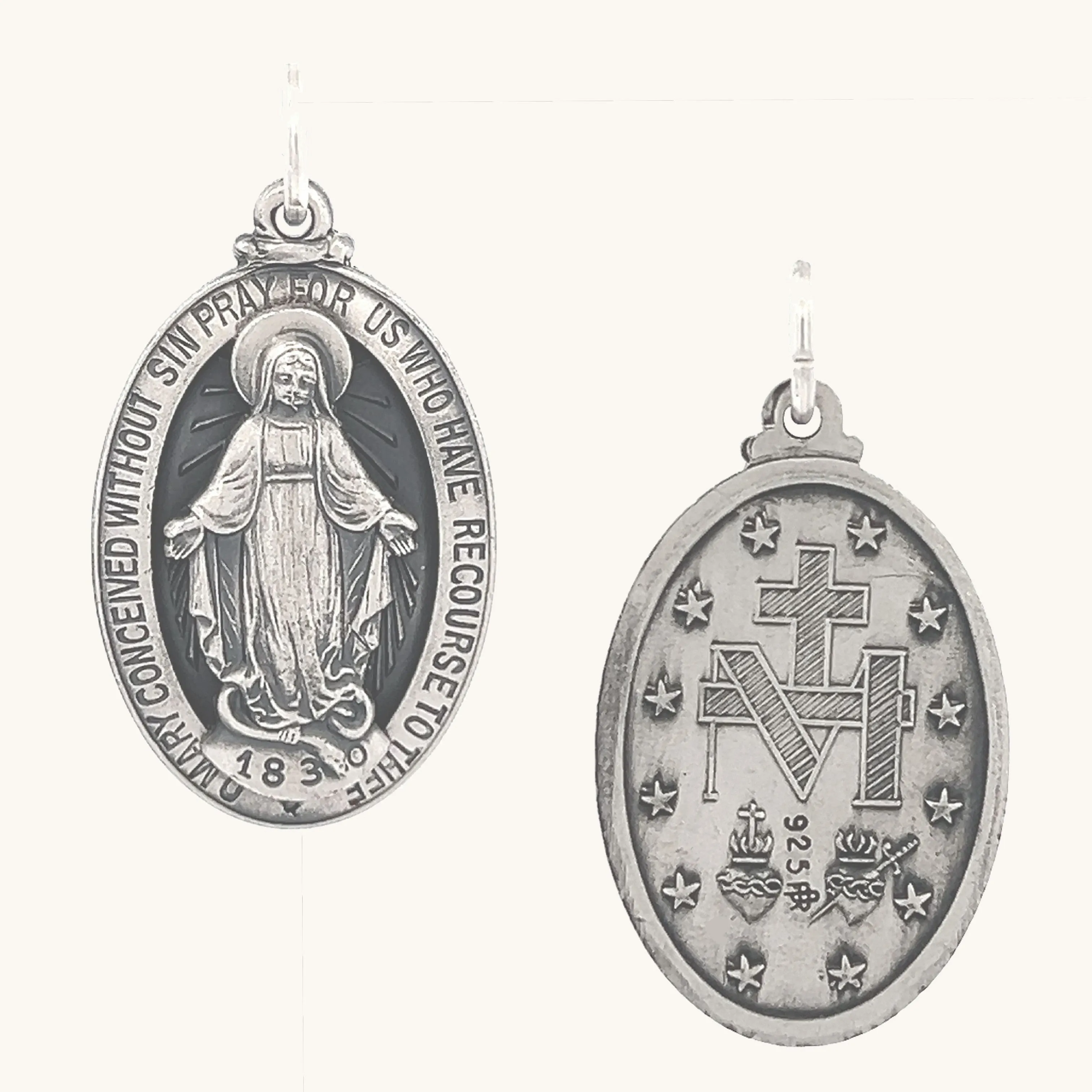 STERLING SILVER RAISED MIRACULOUS FIGURE MEDAL | OVAL