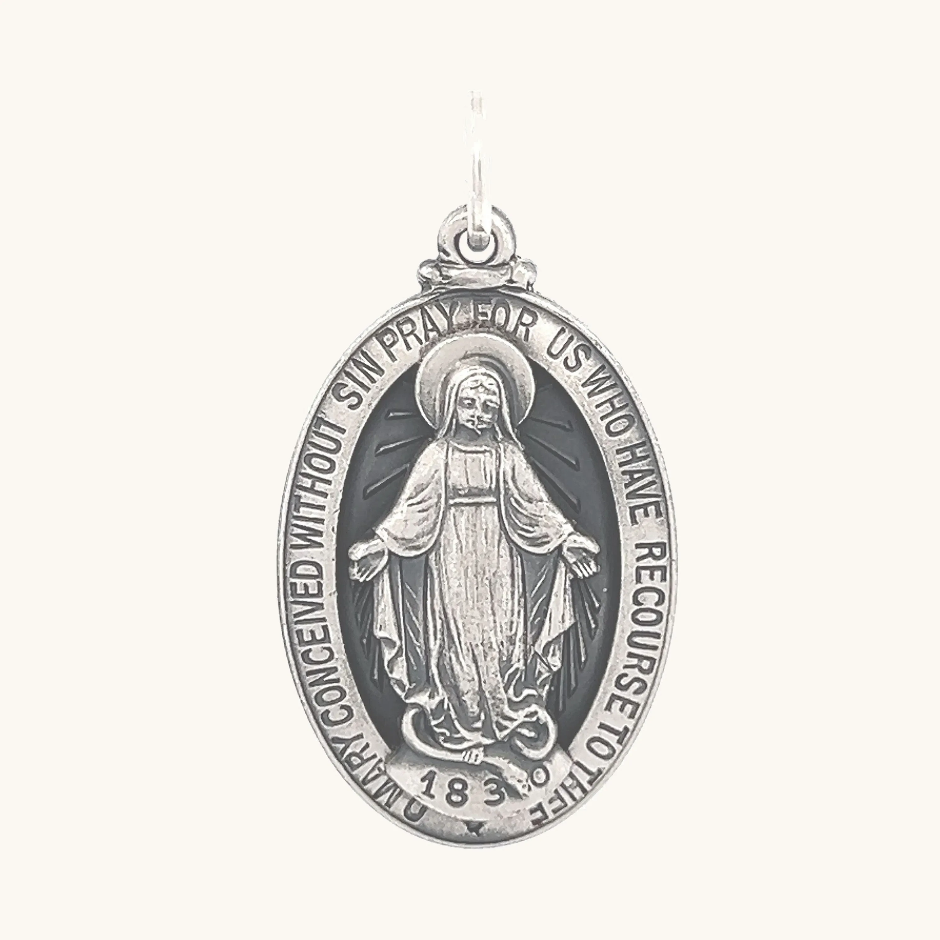 STERLING SILVER RAISED MIRACULOUS FIGURE MEDAL | OVAL