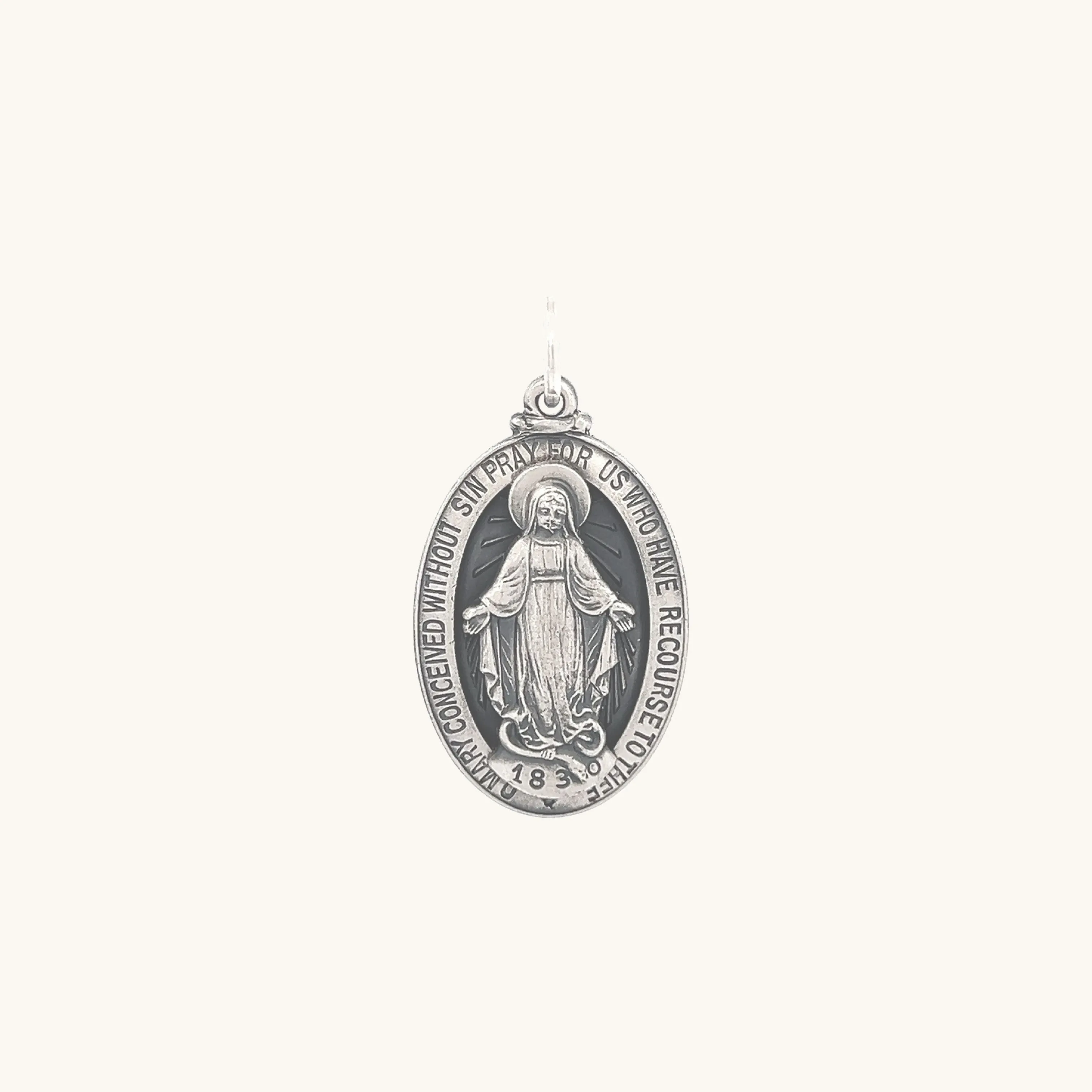 STERLING SILVER RAISED MIRACULOUS FIGURE MEDAL | OVAL