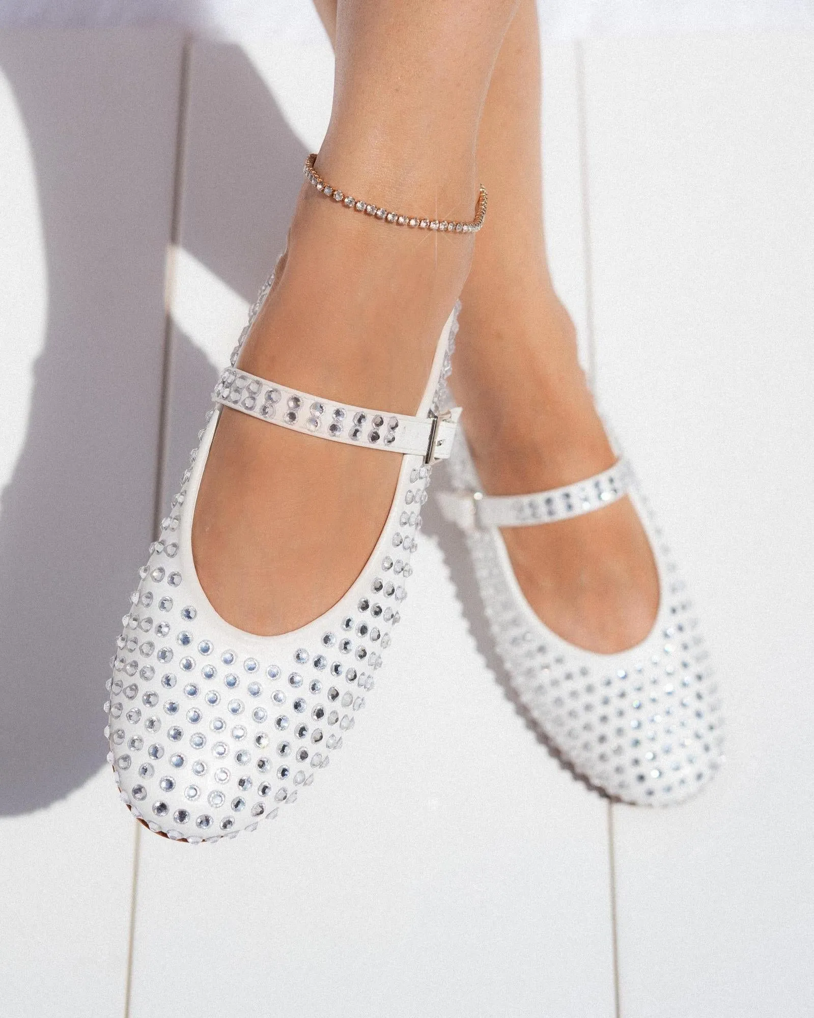 TABUK MATA SHOES