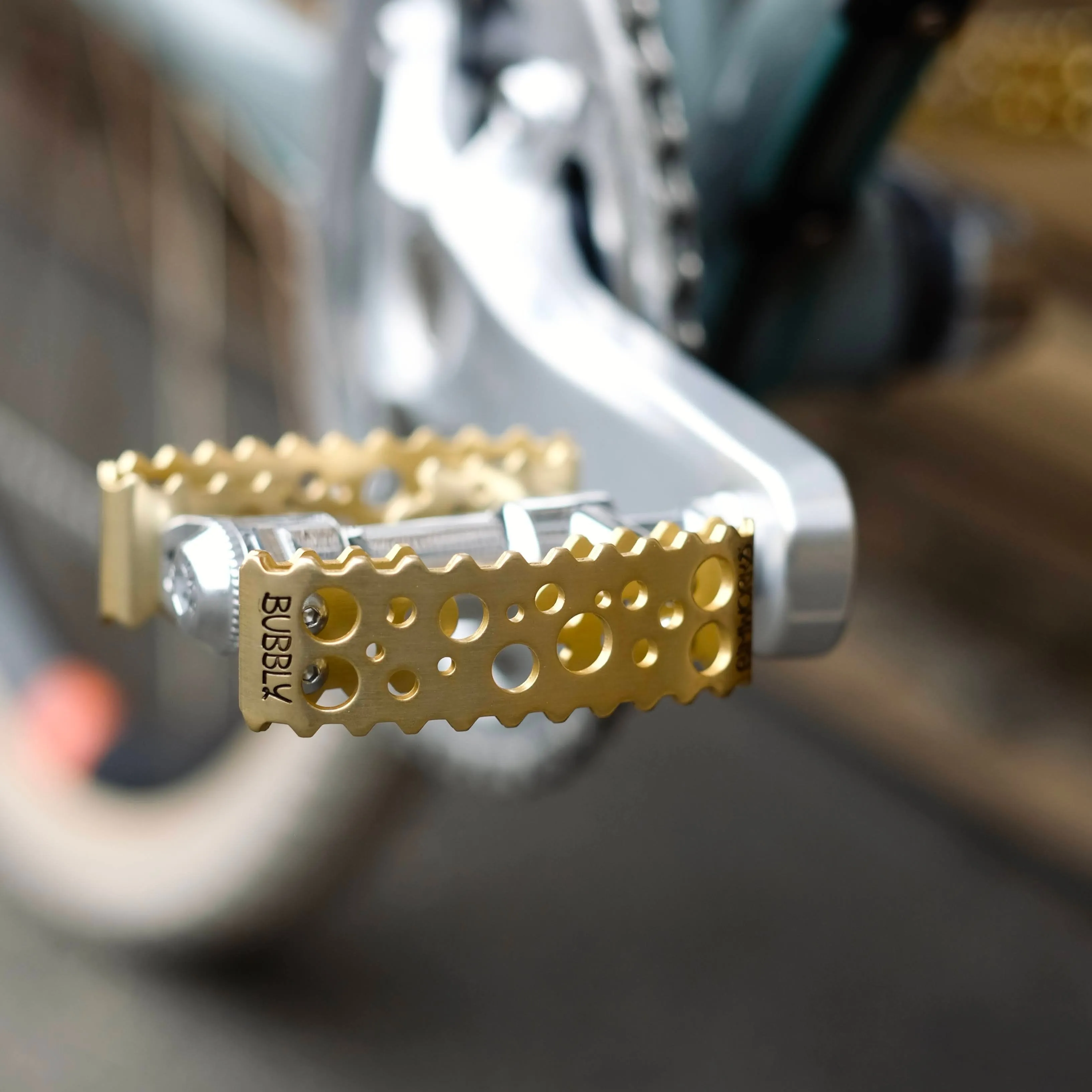 Tiny Bubbly Gold Ltd Pedals