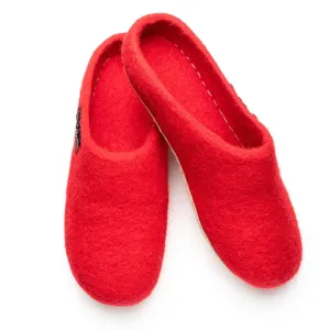 US Sherpa Slippers: Red