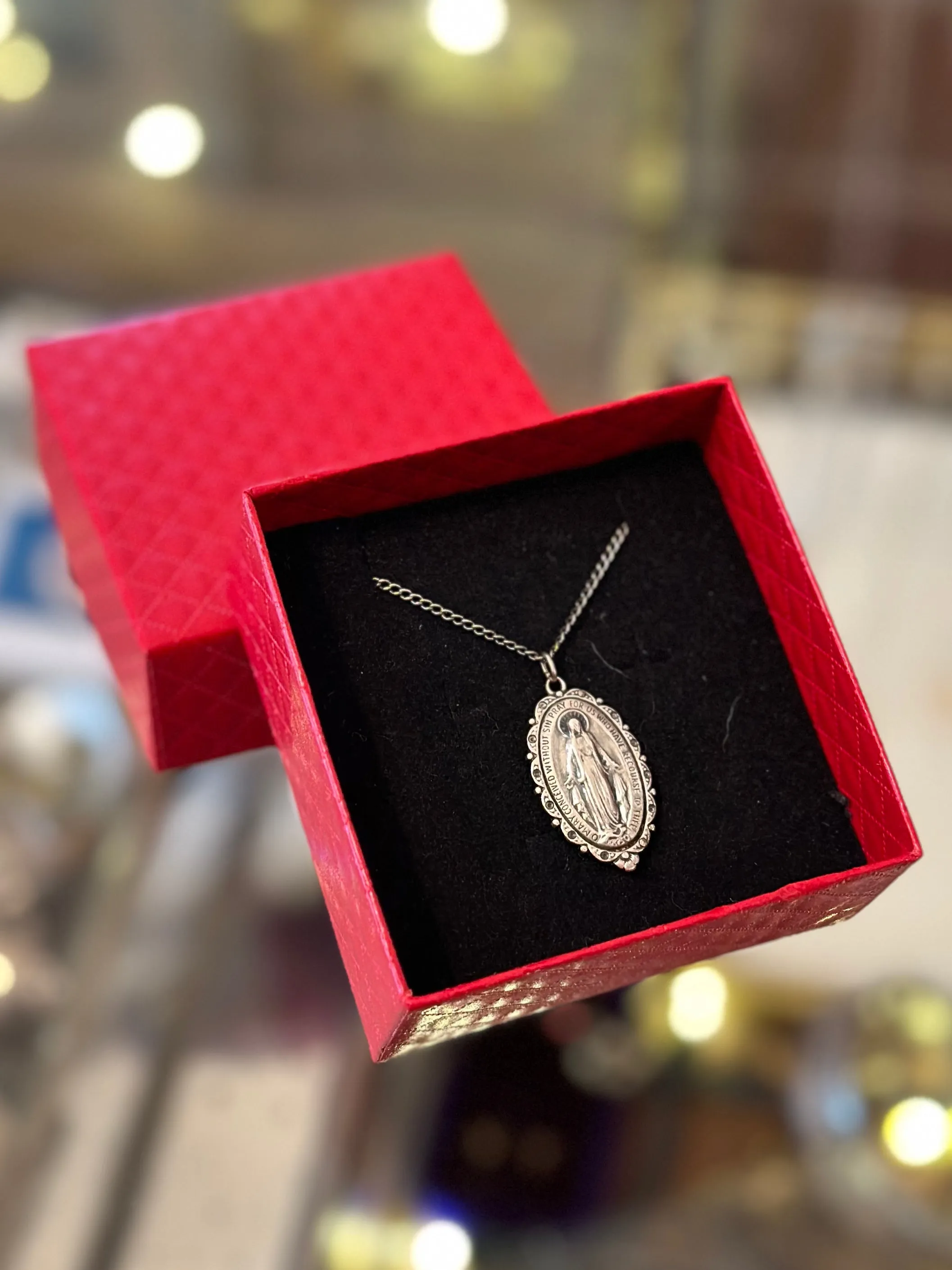 Vintage Ornate Sterling Silver Saint Mary Virgin Mary Miraculous Medal Religious Pendant Necklace in Box