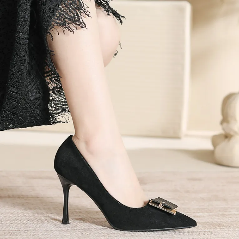 Women's Petite Size 1 Suede Heel Shoes MS251
